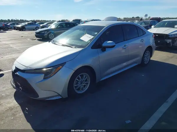 JTDEAMDE6N3009145 2022 TOYOTA COROLLA - Image 2
