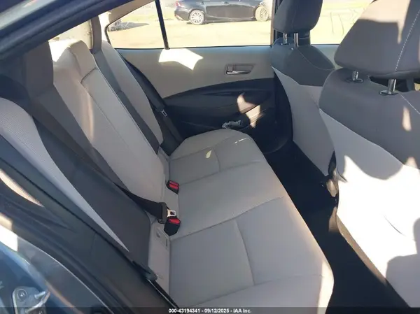 JTDEAMDE7MJ001677 2021 TOYOTA COROLLA - Image 8