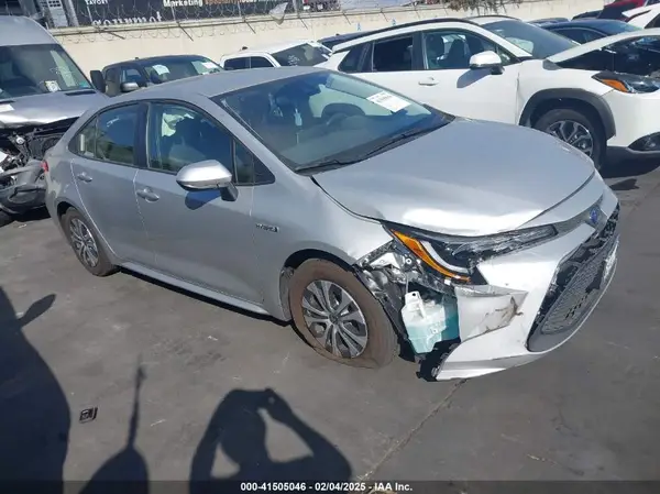 JTDEAMDE7MJ007995 2021 TOYOTA COROLLA - Image 1