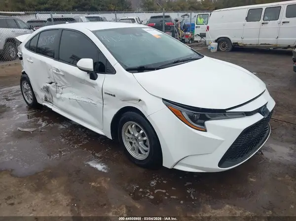 JTDEAMDE7MJ011755 2021 TOYOTA COROLLA - Image 1
