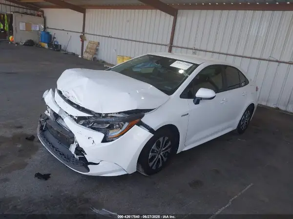 JTDEAMDE7MJ014316 2021 TOYOTA COROLLA - Image 2