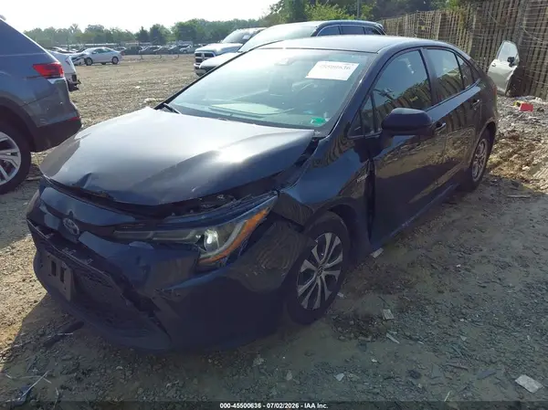 JTDEAMDE7MJ018883 2021 TOYOTA COROLLA - Image 2