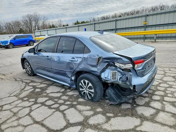 JTDEAMDE7MJ022724 2021 TOYOTA COROLLA - Image 2