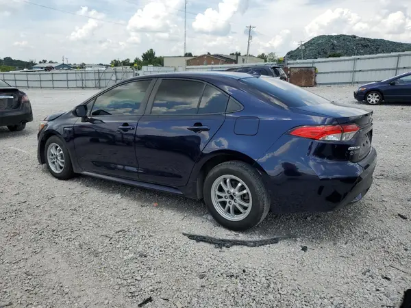 JTDEAMDE7MJ022884 2021 TOYOTA COROLLA - Image 2