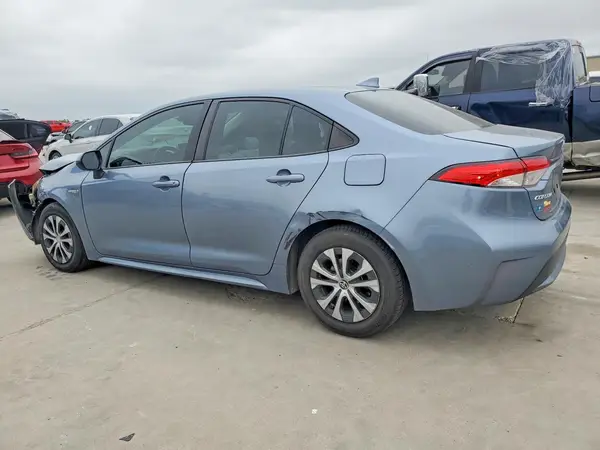 JTDEAMDE7MJ025638 2021 TOYOTA COROLLA - Image 2