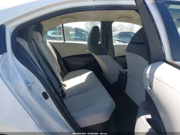 JTDEAMDE7MJ026823 2021 TOYOTA COROLLA - Image 8