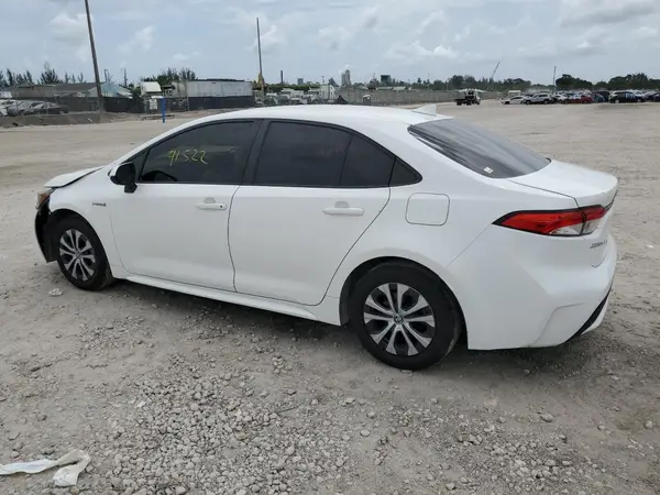 JTDEAMDE7MJ029155 2021 TOYOTA COROLLA - Image 2