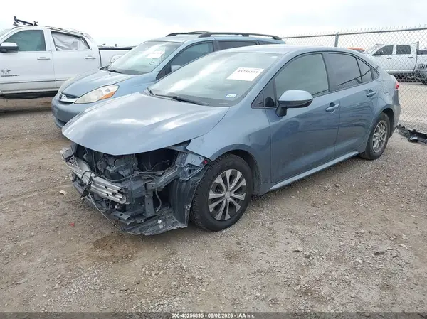 JTDEAMDE7NJ041887 2022 TOYOTA COROLLA - Image 2
