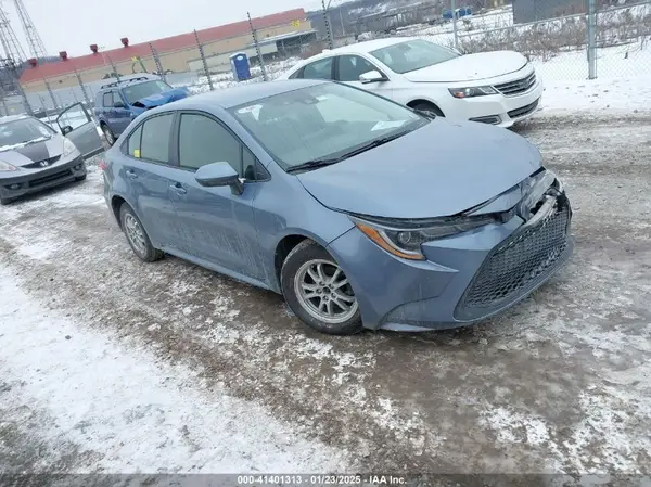 JTDEAMDE7NJ049715 2022 TOYOTA COROLLA - Image 1