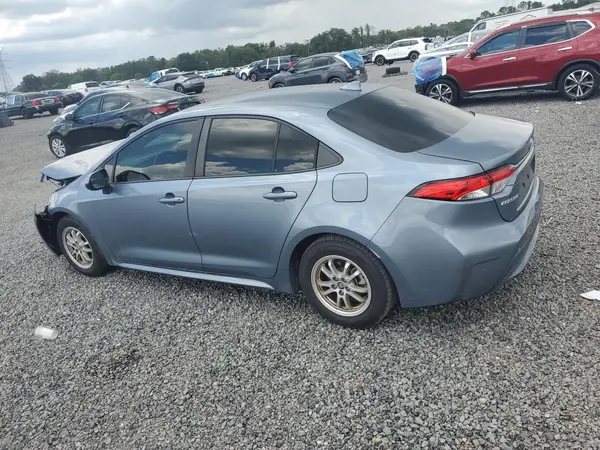 JTDEAMDE7NJ058754 2022 TOYOTA COROLLA - Image 2