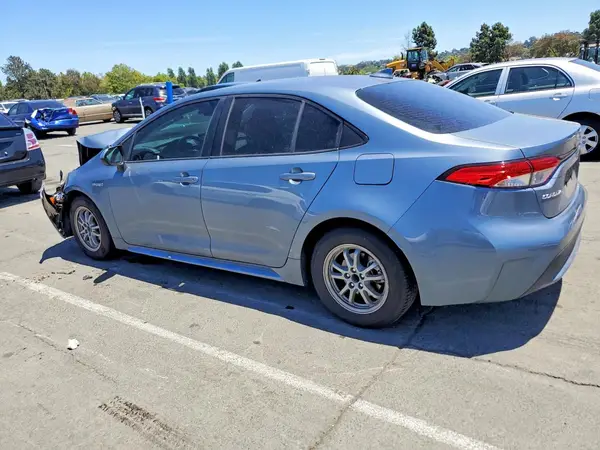 JTDEAMDE8MJ001543 2021 TOYOTA COROLLA - Image 2
