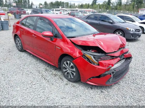 JTDEAMDE8MJ003325 2021 TOYOTA COROLLA - Image 1