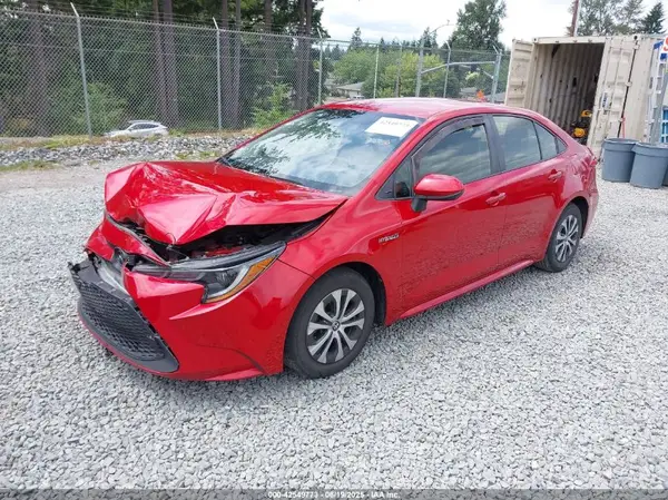 JTDEAMDE8MJ003325 2021 TOYOTA COROLLA - Image 2