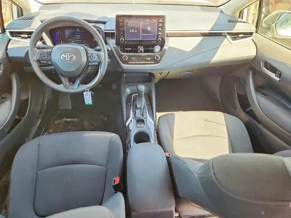 JTDEAMDE8MJ004281 2021 TOYOTA COROLLA - Image 8