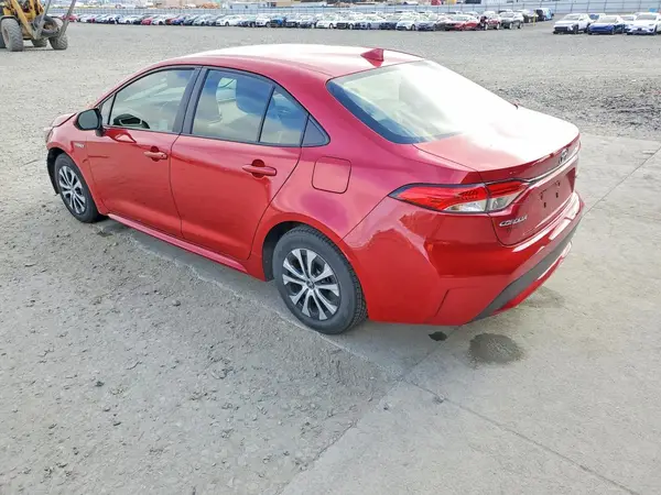 JTDEAMDE8MJ011604 2021 TOYOTA COROLLA - Image 2