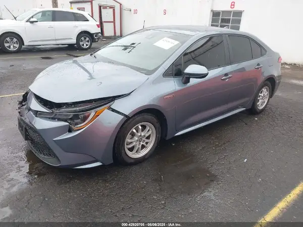 JTDEAMDE8MJ012039 2021 TOYOTA COROLLA - Image 2