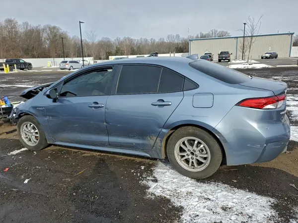 JTDEAMDE8MJ012672 2021 TOYOTA COROLLA - Image 2
