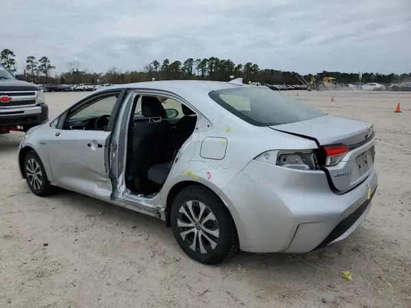 JTDEAMDE8MJ012820 2021 TOYOTA COROLLA - Image 2
