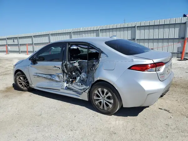 JTDEAMDE8MJ016463 2021 TOYOTA COROLLA - Image 2