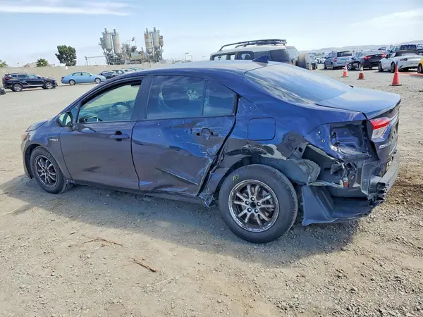 JTDEAMDE8MJ017466 2021 TOYOTA COROLLA - Image 2