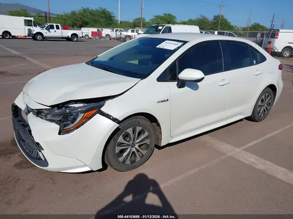 JTDEAMDE8MJ017614 2021 TOYOTA COROLLA - Image 2