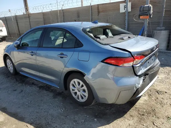 JTDEAMDE8MJ017984 2021 TOYOTA COROLLA - Image 2