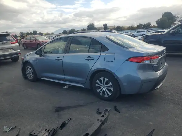 JTDEAMDE8MJ021484 2021 TOYOTA COROLLA - Image 2