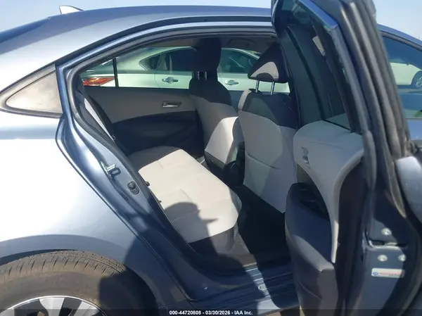 JTDEAMDE8MJ024269 2021 TOYOTA COROLLA - Image 8