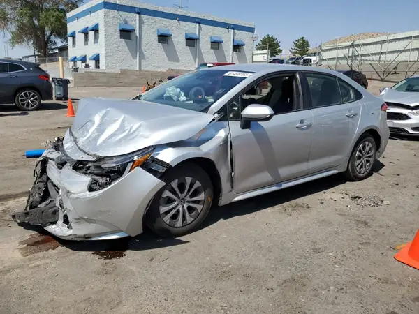 JTDEAMDE8MJ028547 2021 TOYOTA COROLLA - Image 1