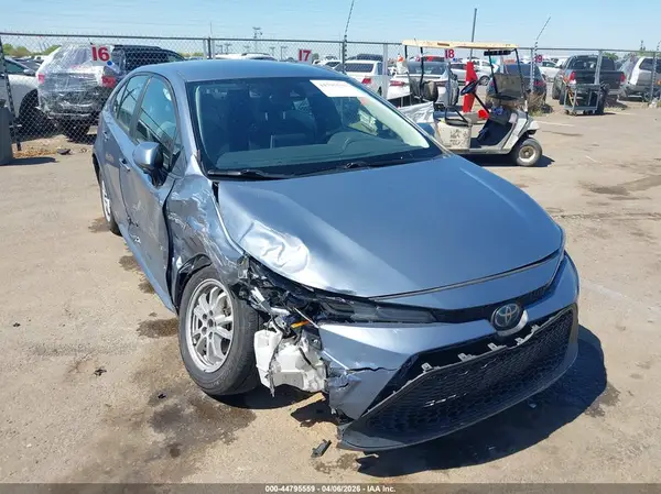 JTDEAMDE8MJ030931 2021 TOYOTA COROLLA - Image 1