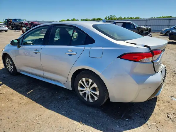 JTDEAMDE8NJ054812 2022 TOYOTA COROLLA - Image 2