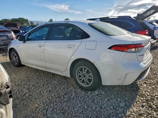 JTDEAMDE9MJ006797 2021 TOYOTA COROLLA - Image 2