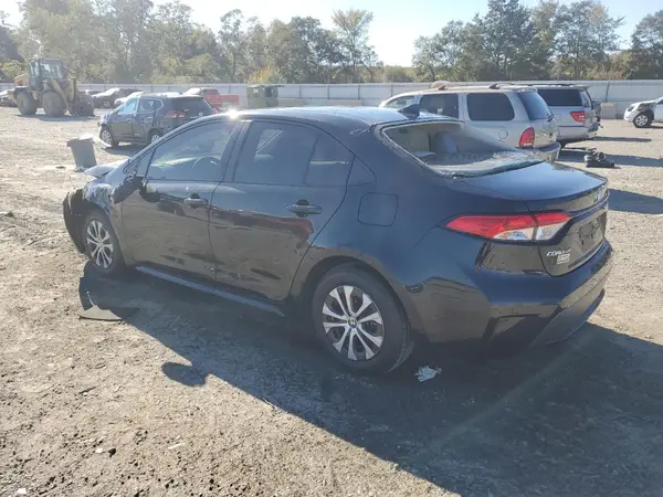 JTDEAMDE9MJ006847 2021 TOYOTA COROLLA - Image 2
