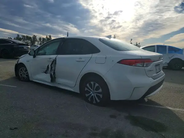 JTDEAMDE9MJ013488 2021 TOYOTA COROLLA - Image 2