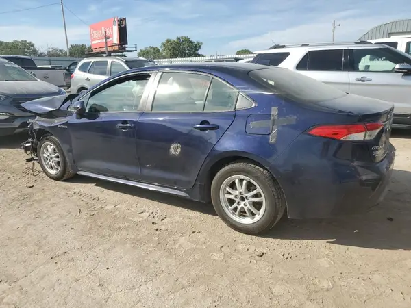 JTDEAMDE9MJ019663 2021 TOYOTA COROLLA - Image 2
