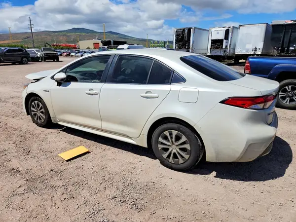 JTDEAMDE9MJ027813 2021 TOYOTA COROLLA - Image 2