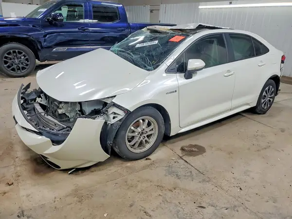 JTDEAMDE9MJ031361 2021 TOYOTA COROLLA - Image 1