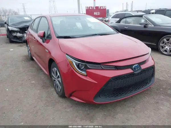 JTDEAMDE9MJ032882 2021 TOYOTA COROLLA - Image 1