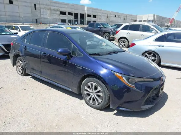 JTDEAMDE9MJ033000 2021 TOYOTA COROLLA - Image 1