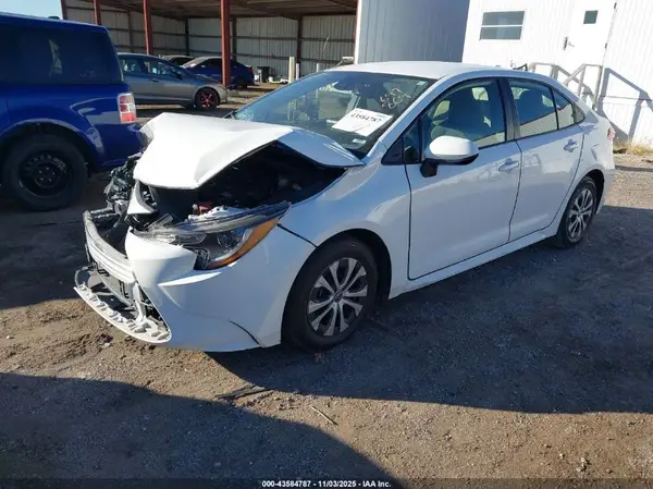 JTDEAMDE9N3005400 2022 TOYOTA COROLLA - Image 2