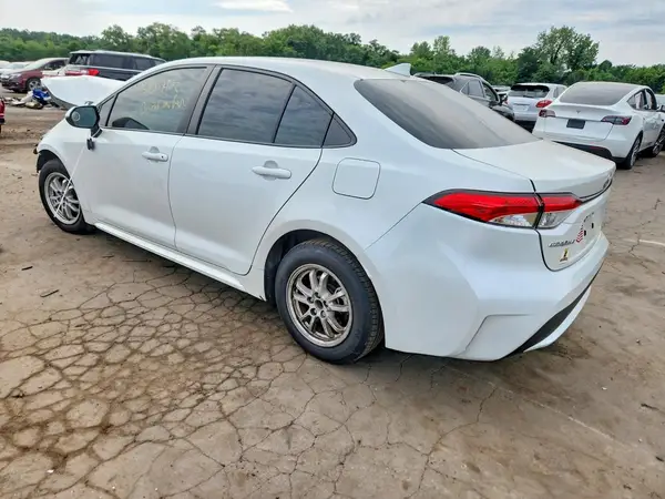JTDEAMDE9N3007244 2022 TOYOTA COROLLA - Image 2
