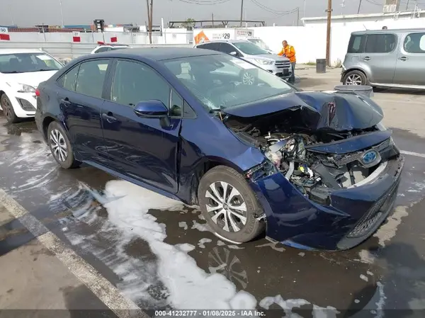 JTDEAMDE9NJ037498 2022 TOYOTA COROLLA - Image 1