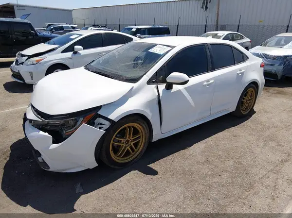 JTDEAMDE9NJ038165 2022 TOYOTA COROLLA - Image 2