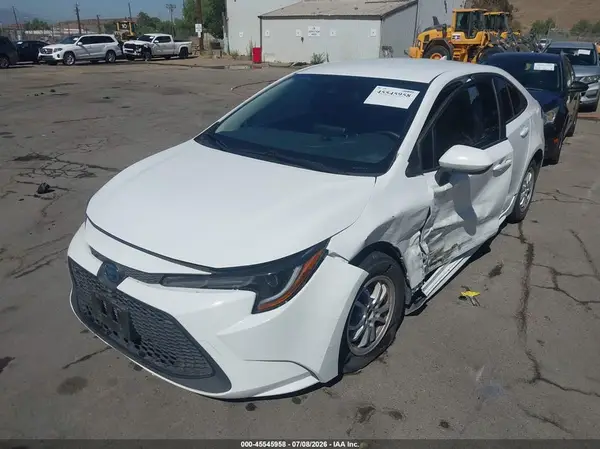 JTDEAMDE9NJ039266 2022 TOYOTA COROLLA - Image 2