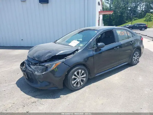 JTDEAMDE9NJ041681 2022 TOYOTA COROLLA - Image 2