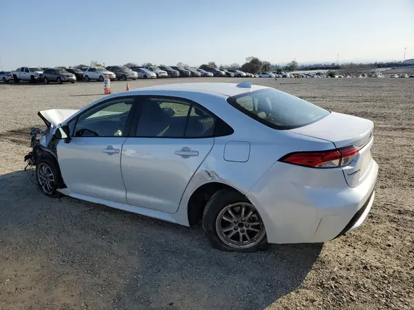 JTDEAMDE9NJ050946 2022 TOYOTA COROLLA - Image 2