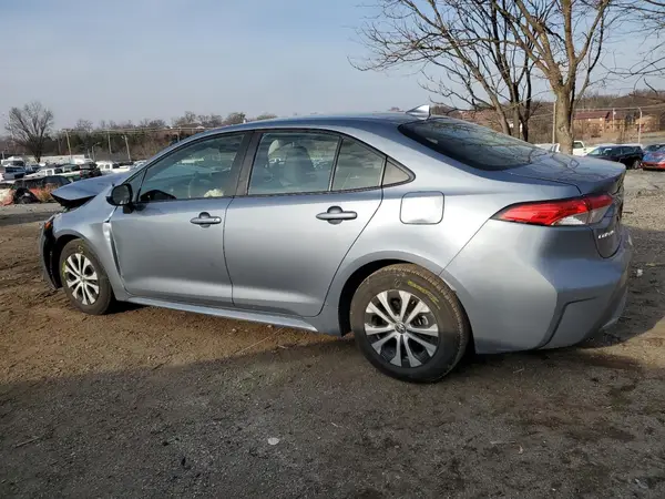 JTDEAMDE9NJ057587 2022 TOYOTA COROLLA - Image 2
