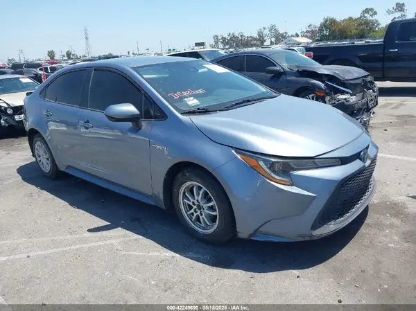 JTDEAMDEXMJ027822 2021 TOYOTA COROLLA - Image 1