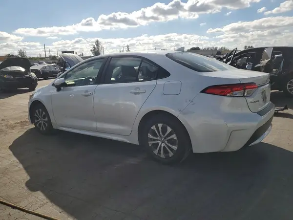 JTDEAMDEXN3001842 2022 TOYOTA COROLLA - Image 2