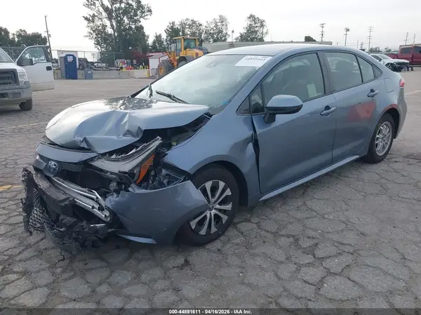 JTDEAMDEXN3004353 2022 TOYOTA COROLLA - Image 2